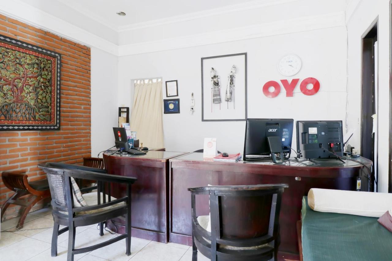 Oyo 1757 Villa Dende Labuan Labuan Lombok Exterior foto